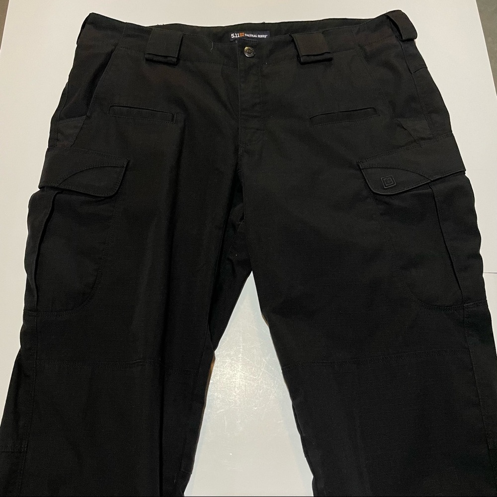5.11 Tactical Series Cargo Pants Size 14  (36x31) Regular Black RN 109614